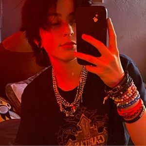 Meet your Posher, Jaye